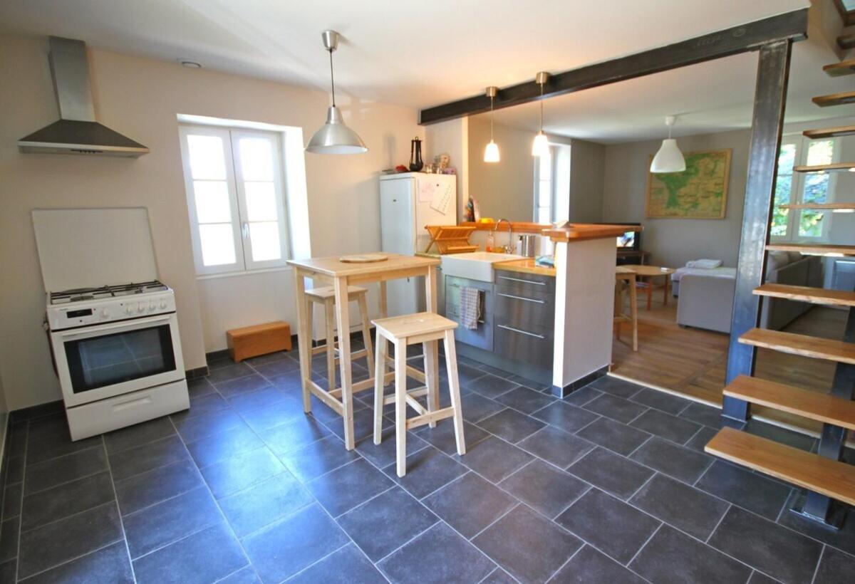 Maison De Vacances A Lissac-Sur-Couze Exteriér fotografie